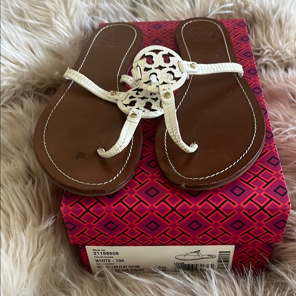 Tory Burch Mini Miller Flat Thong Sandals size 10. Worn a few times